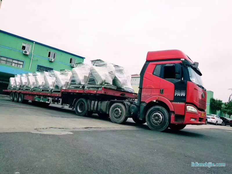 玻璃鋼離心風(fēng)機(jī)