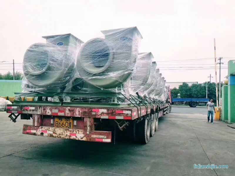 玻璃鋼離心風(fēng)機(jī)