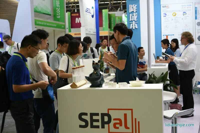 展會(huì)現(xiàn)場