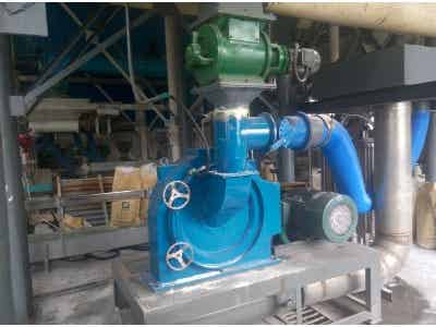 山東埃爾派高純碳酸鋰粉碎機(jī) 易操作 易清洗