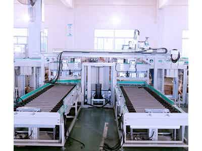 匯興智造鋰電池生產線