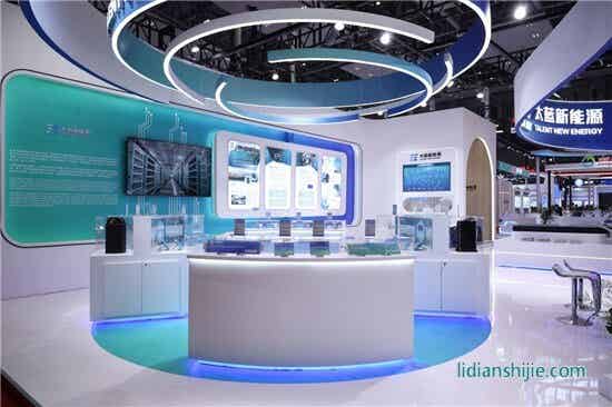 示太藍核心科技成果和半固態電池系統解決方案