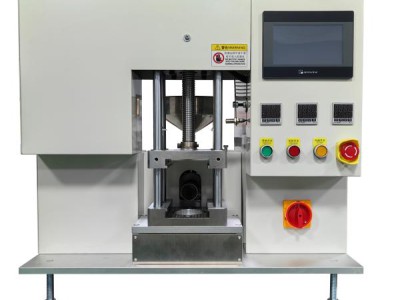 桌面精密微型注塑機(jī)圖1
